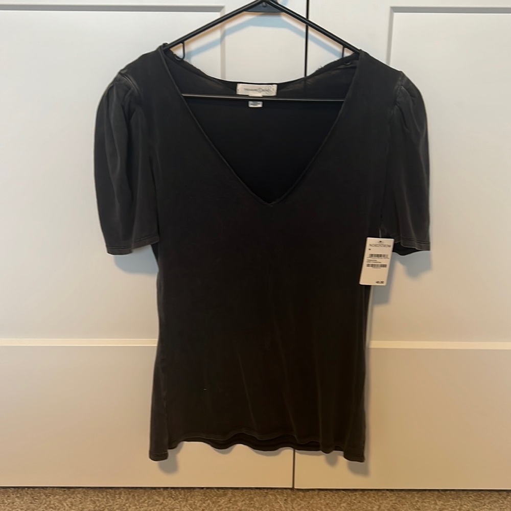 Treasure and Bond - sleeve detail top
